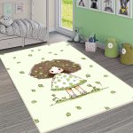 فرش ماشینی اتاق کودک اورکوم طرح دختر طبیعت کد kids_9010
